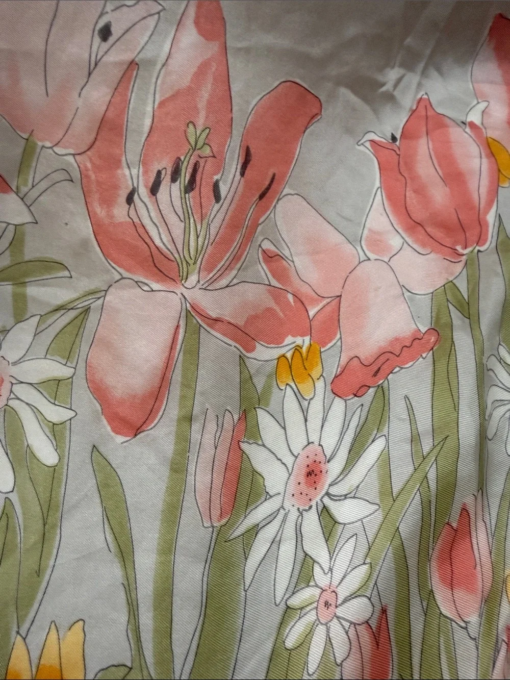 Vintage Vera Floral Silk Scarf with Yellow Pink Tulips 🌷 & white Daisies